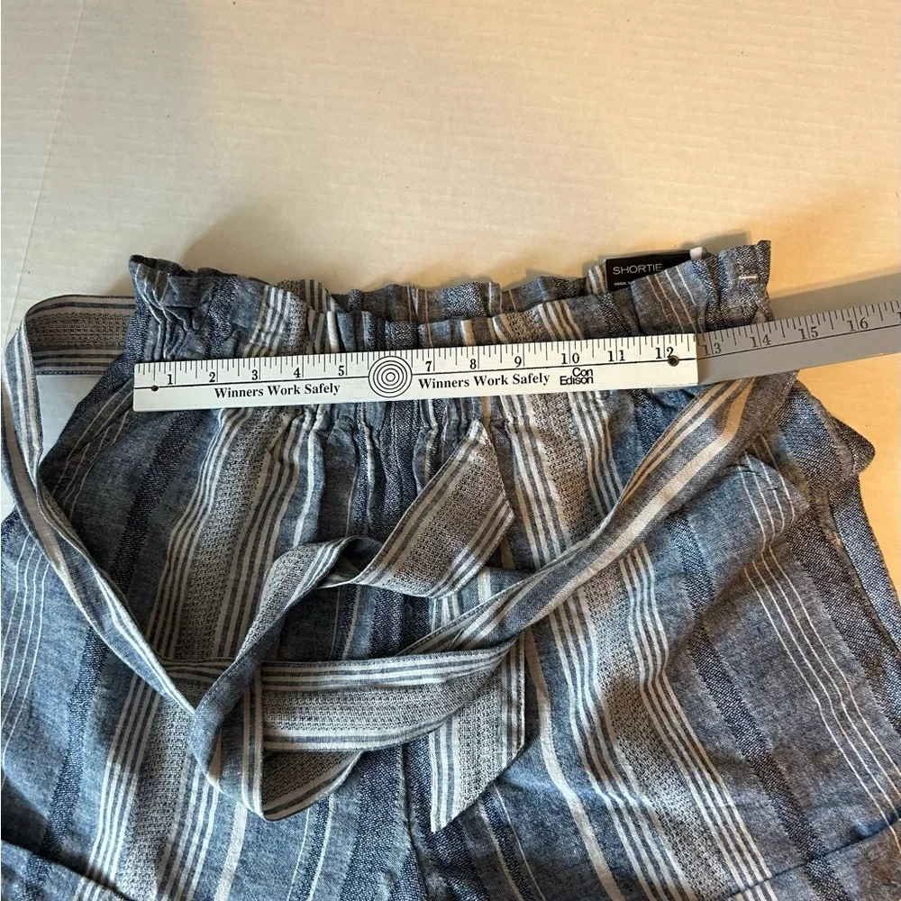 Express “Shortie” high waisted shorts blue/white stripes size medium tie… - Picture 7 of 7